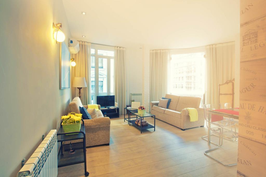 Smartrental Madrid Gran Via Apartments المظهر الخارجي الصورة